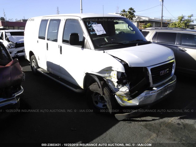 1GTW7AFFXH1915239 - 2017 GMC SAVANA G2500 WHITE photo 1