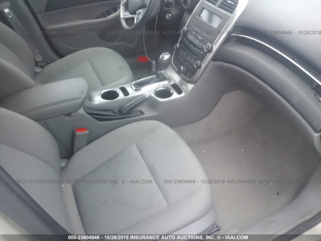 1G11A5SL5FF261662 - 2015 CHEVROLET MALIBU LS 米色 照片 5