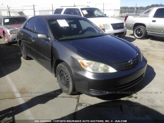 4T1BE32K12U567559 - 2002 TOYOTA CAMRY LE/XLE/SE 灰色 照片 1