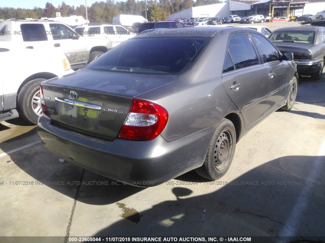 4T1BE32K12U567559 - 2002 TOYOTA CAMRY LE/XLE/SE 灰色 照片 4