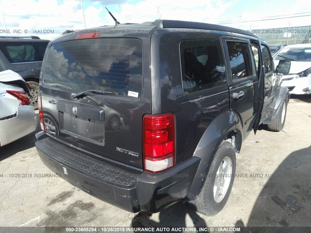 1D4PT2GK2BW536945 - 2011 DODGE NITRO SE GRAY photo 4