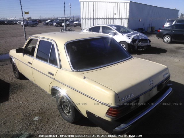 WDBAB23A0DB396065 - 1983 MERCEDES-BENZ 240 D GOLD photo 3