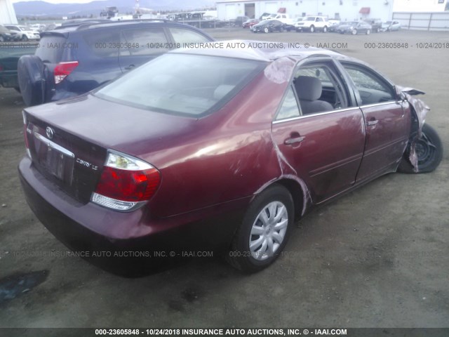 4T1BE32K15U389219 - 2005 TOYOTA CAMRY LE/XLE/SE MAROON photo 4