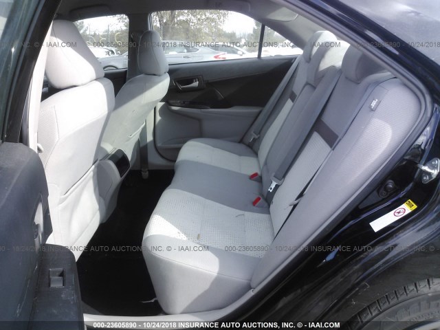 4T1BF1FK4EU347834 - 2014 TOYOTA CAMRY L/SE/LE/XLE Qara foto 8