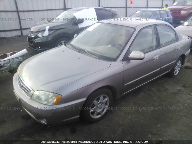 KNAFB121525109251 - 2002 KIA SPECTRA LS GRAY photo 2