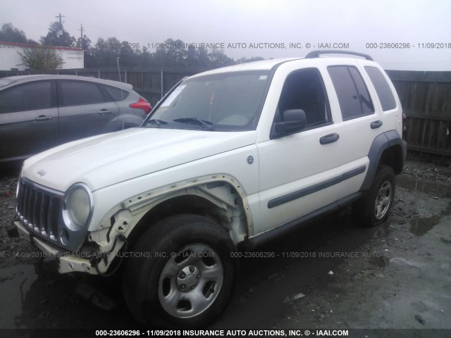 1J4GL48K96W268919 - 2006 JEEP LIBERTY SPORT WHITE photo 2