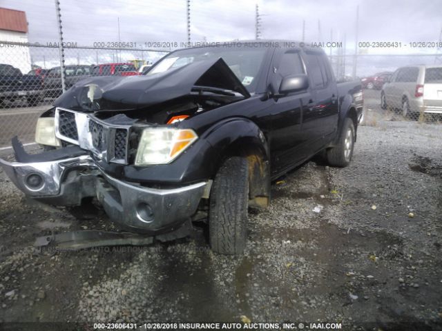 1N6AD07W88C438257 - 2008 NISSAN FRONTIER CREW CAB LE/SE/OFF ROAD BLACK photo 2