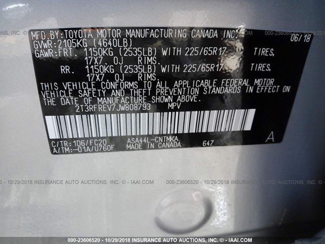 2T3RFREV7JW808793 - 2018 TOYOTA RAV4 ADVENTURE/XLE 银色 照片 9