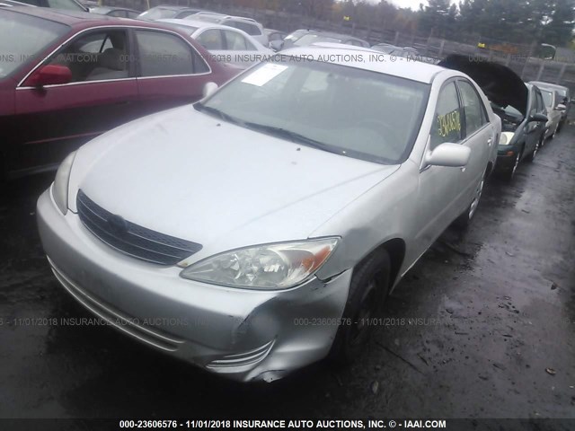 4T1BE32K53U136112 - 2003 TOYOTA CAMRY LE/XLE/SE GRAY photo 2