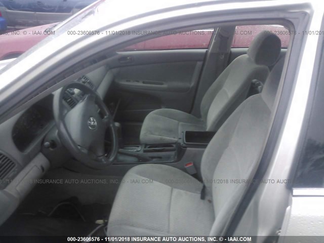 4T1BE32K53U136112 - 2003 TOYOTA CAMRY LE/XLE/SE GRAY photo 5