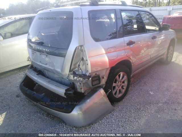 JF1SG65615G734123 - 2005 SUBARU FORESTER 2.5XS ვერცხლისფერი ფოტო 4