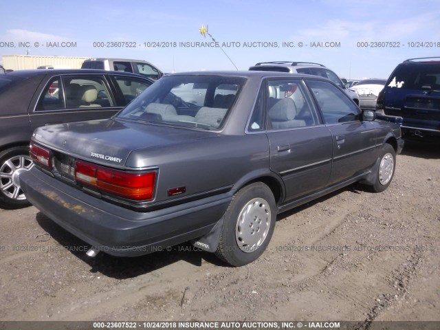 4T1SV21E2LU210561 - 1990 TOYOTA CAMRY DLX GRAY photo 4