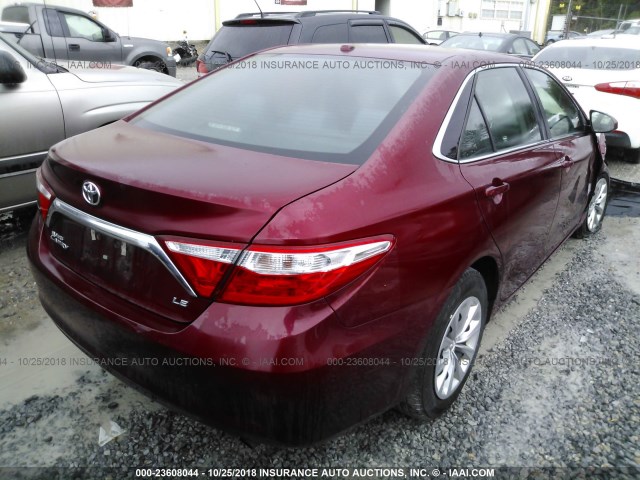 4T1BF1FK7GU552485 - 2016 TOYOTA CAMRY LE/XLE/SE/XSE BURGUNDY photo 4