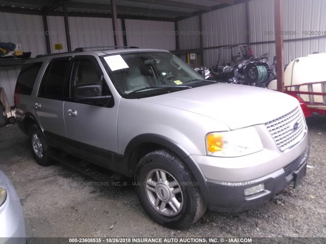 1FMFU16LX4LB80108 - 2004 FORD EXPEDITION XLT SILVER photo 1