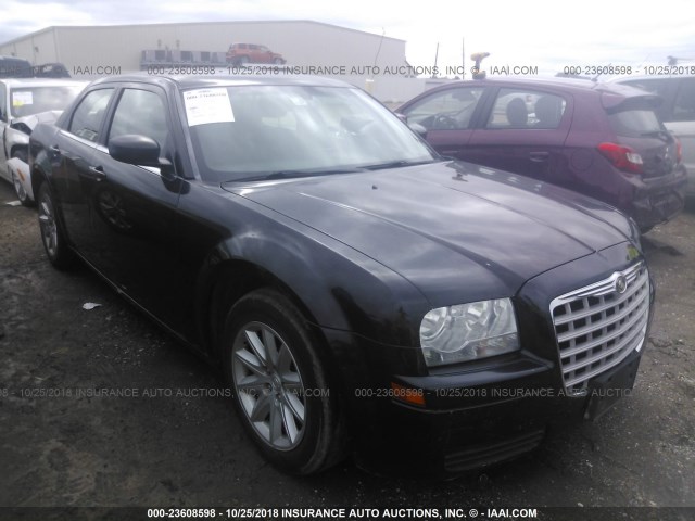 2C3KA43R88H319780 - 2008 CHRYSLER 300 LX BLACK photo 1