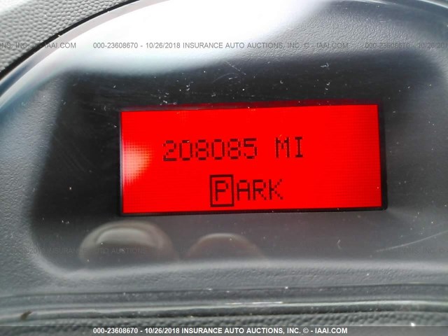 2G2WP552161261622 - 2006 PONTIAC GRAND PRIX WHITE photo 7