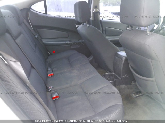 2G2WP552161261622 - 2006 PONTIAC GRAND PRIX WHITE photo 8