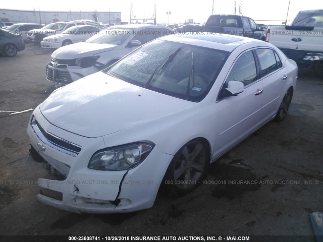 1G1ZC5E00CF105958 - 2012 CHEVROLET MALIBU 1LT WHITE photo 2