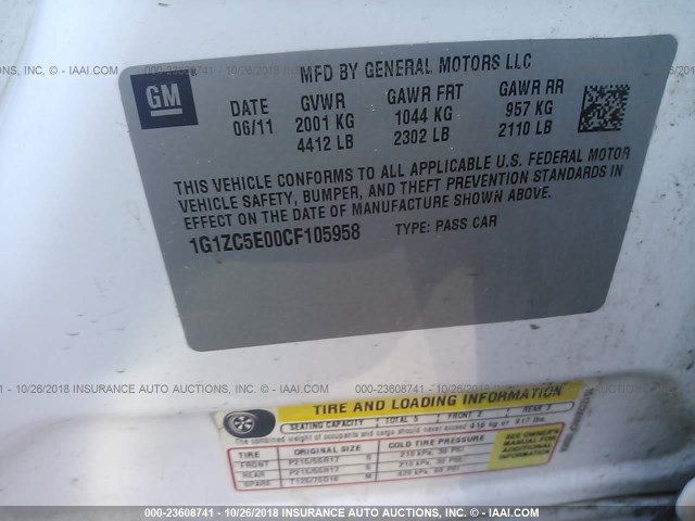 1G1ZC5E00CF105958 - 2012 CHEVROLET MALIBU 1LT WHITE photo 9