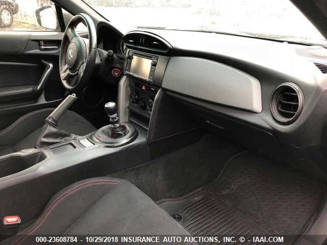 JF1ZNAA16F9710634 - 2015 SCION FR-S  BLACK photo 5