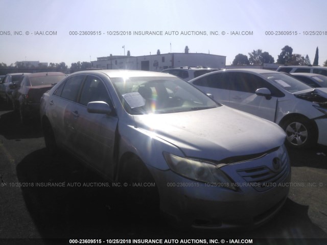 4T1BE46K48U759048 - 2008 TOYOTA CAMRY CE/LE/XLE/SE SILVER photo 1