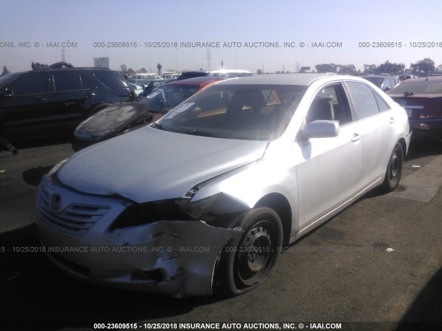 4T1BE46K48U759048 - 2008 TOYOTA CAMRY CE/LE/XLE/SE SILVER photo 2