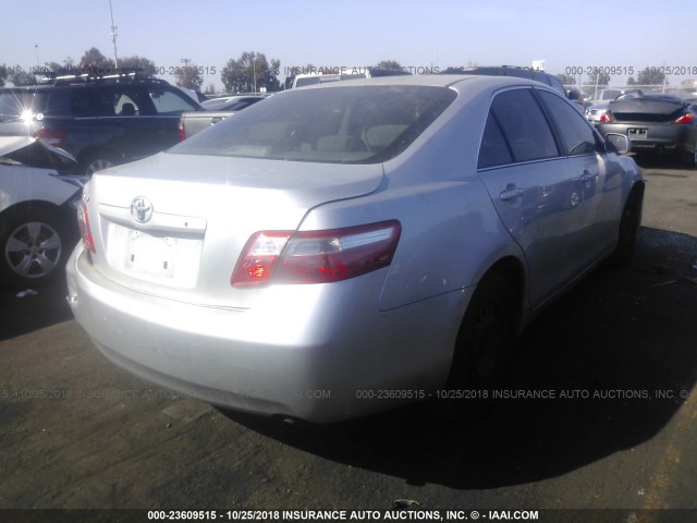 4T1BE46K48U759048 - 2008 TOYOTA CAMRY CE/LE/XLE/SE SILVER photo 4