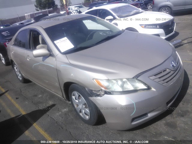 4T4BE46K09R069496 - 2009 TOYOTA CAMRY SE/LE/XLE ოქროსფერი ფოტო 1