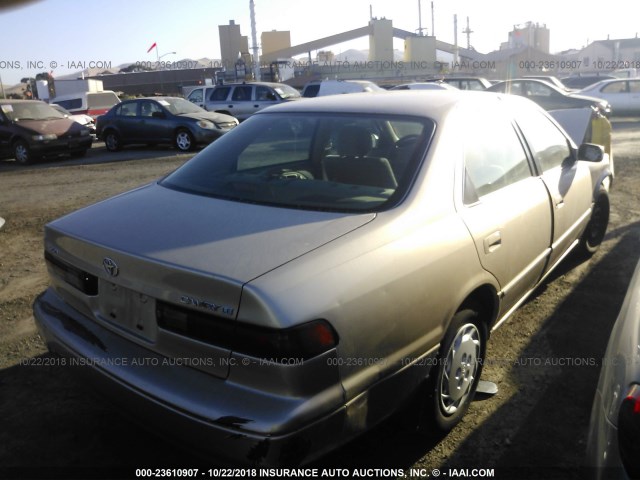 JT2BG22K3X0364513 - 1999 TOYOTA CAMRY BEIGE photo 4
