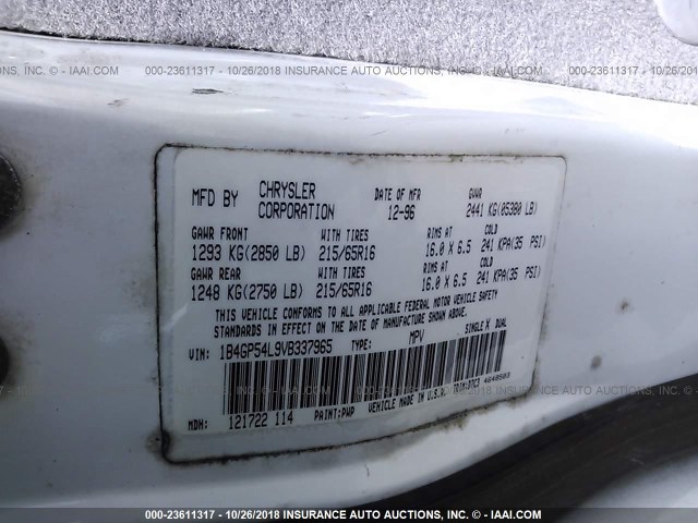 1B4GP54L9VB337965 - 1997 DODGE GRAND CARAVAN LE/ES WHITE photo 9