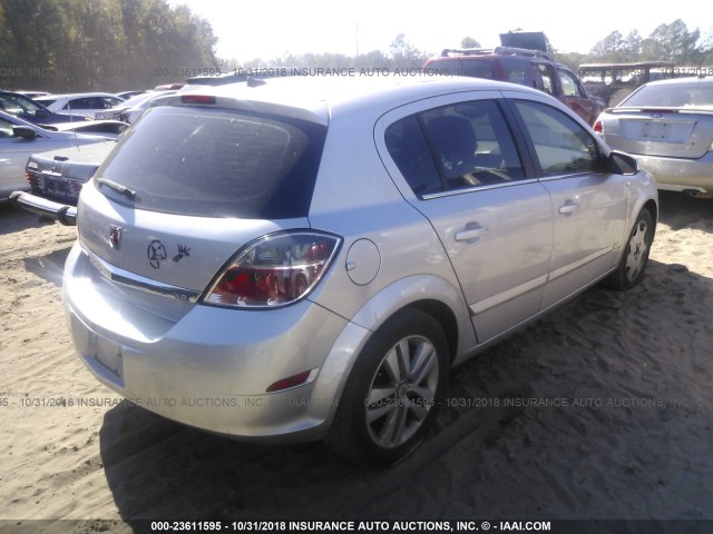 W08AT671X85123843 - 2008 SATURN ASTRA XR SILVER photo 4