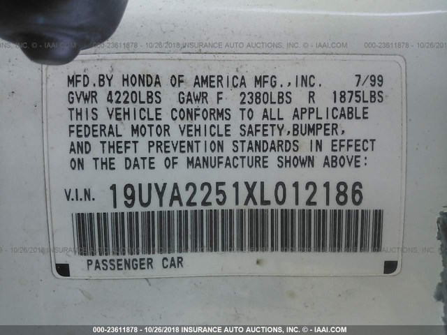 19UYA2251XL012186 - 1999 ACURA 3.0CL WHITE photo 9