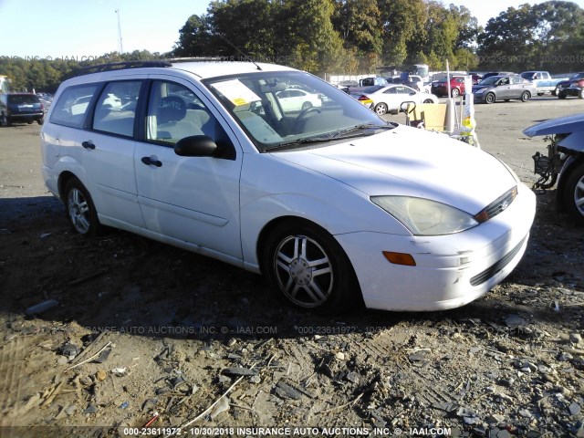 1FAFP36351W269155 - 2001 FORD FOCUS SE/SE COMFORT WHITE photo 1