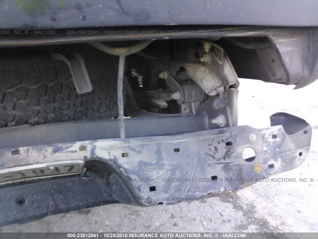 5TEGM92N24Z349196 - 2004 TOYOTA TACOMA DOUBLE CAB PRERUNNER BLACK photo 6