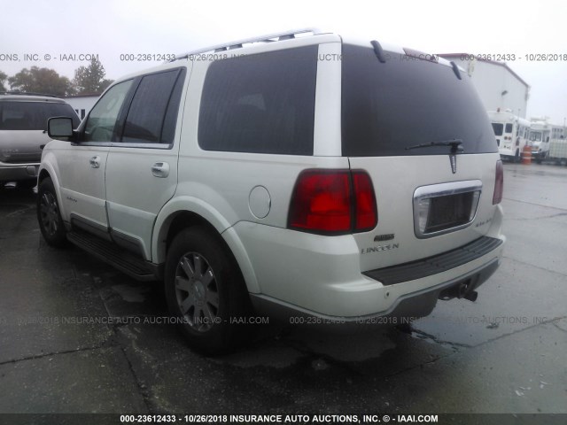 5LMFU27R14LJ40036 - 2004 LINCOLN NAVIGATOR Ақ фото 3