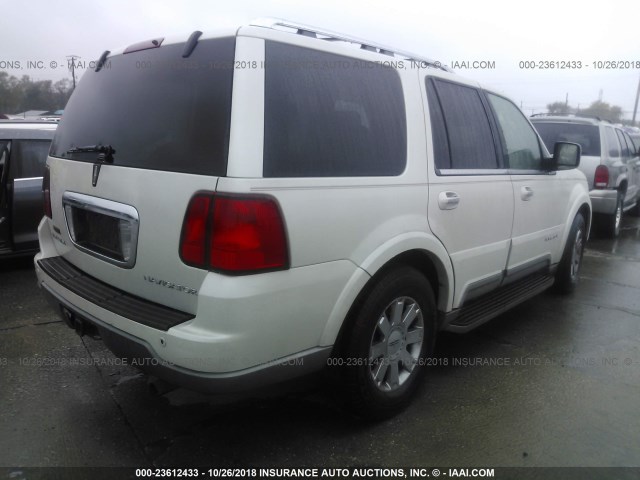 5LMFU27R14LJ40036 - 2004 LINCOLN NAVIGATOR Ақ фото 4