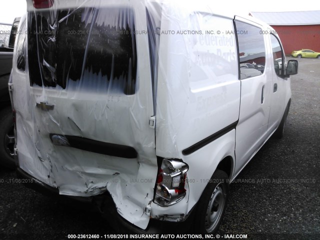 3N63M0ZN3HK712231 - 2017 CHEVROLET CITY EXPRESS LT WHITE photo 4