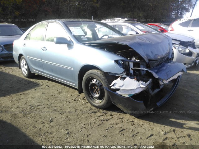 4T1BE32K72U578792 - 2002 TOYOTA CAMRY LE/XLE/SE BLUE photo 1