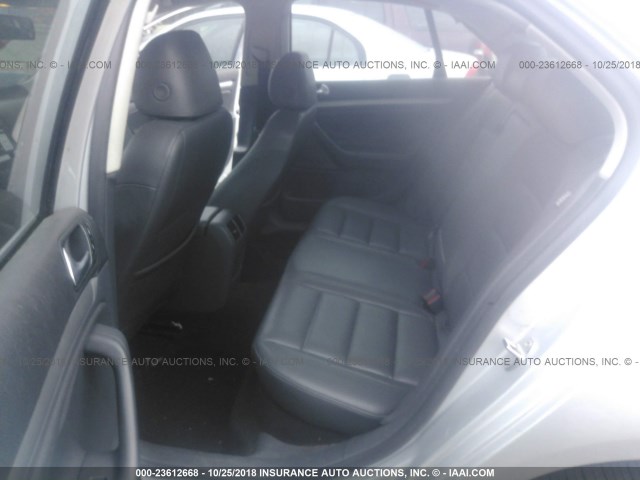 3VWEF81K07M077989 - 2007 VOLKSWAGEN JETTA WOLFSBURG 银色 照片 8