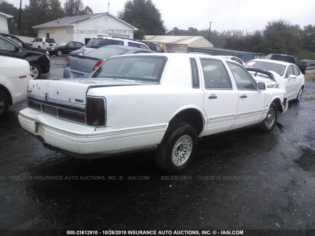 1LNLM81W4VY686423 - 1997 LINCOLN TOWN CAR EXECUTIVE WHITE photo 4
