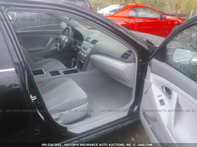 4T4BE46K17R003486 - 2007 TOYOTA CAMRY NEW GENERAT CE/LE/XLE/SE BLACK photo 5