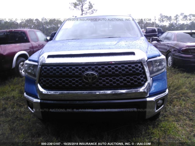 5TFUW5F16JX746023 - 2018 TOYOTA TUNDRA DOUBLE CAB SR/SR5 BLUE photo 6