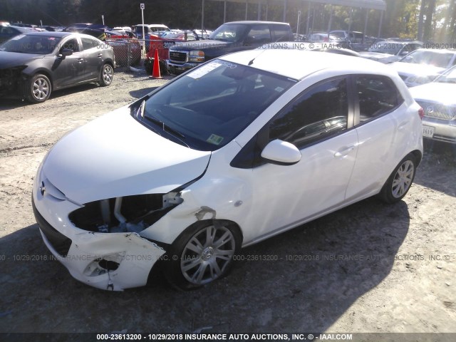 JM1DE1KY2E0187079 - 2014 MAZDA MAZDA2 SPORT WHITE photo 2