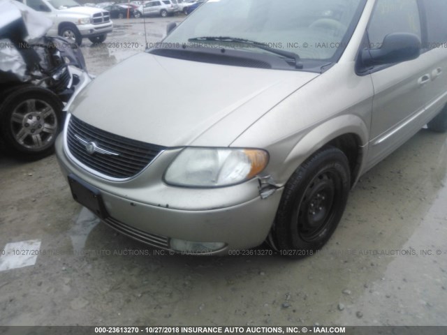 2C8GP64L82R787756 - 2002 CHRYSLER TOWN & COUNTRY LIMITED GOLD photo 6