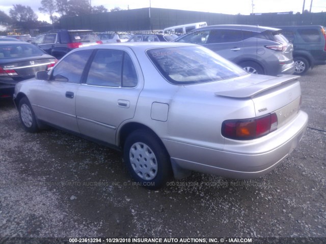 JT2BG12K8T0415556 - 1996 TOYOTA CAMRY DX/LE/XLE თაფლისფერი ფოტო 3
