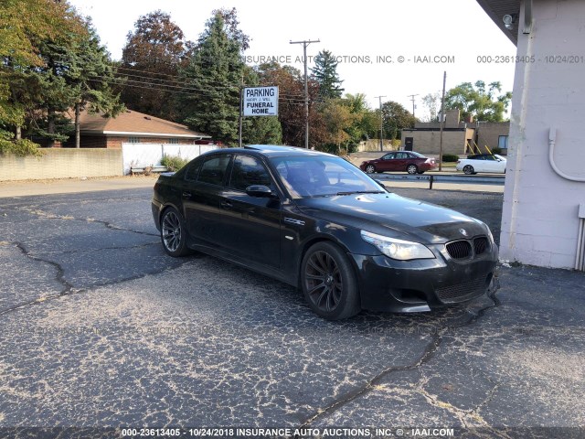 WBSNB93566B582476 - 2006 BMW M5 BLACK photo 1