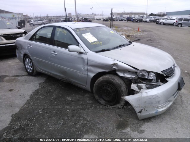 4T1BE32K74U858716 - 2004 TOYOTA CAMRY LE/XLE/SE GRAY photo 1