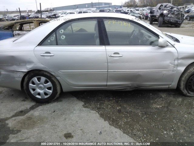 4T1BE32K74U858716 - 2004 TOYOTA CAMRY LE/XLE/SE GRAY photo 6