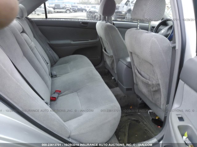 4T1BE32K74U858716 - 2004 TOYOTA CAMRY LE/XLE/SE GRAY photo 8