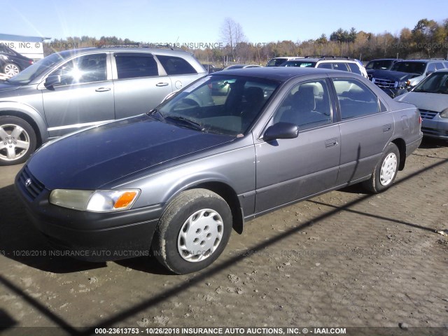 4T1BG22K1VU134882 - 1997 TOYOTA CAMRY CE/LE/XLE 灰色 照片 2